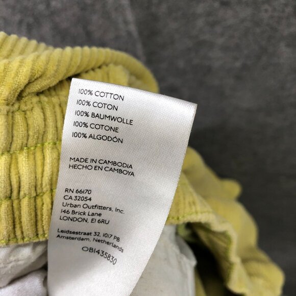 Urban Outfitters Yellow Corduroy Volley Short Mens M Pull On Relaxed Pleated - Picture 9 of 10
